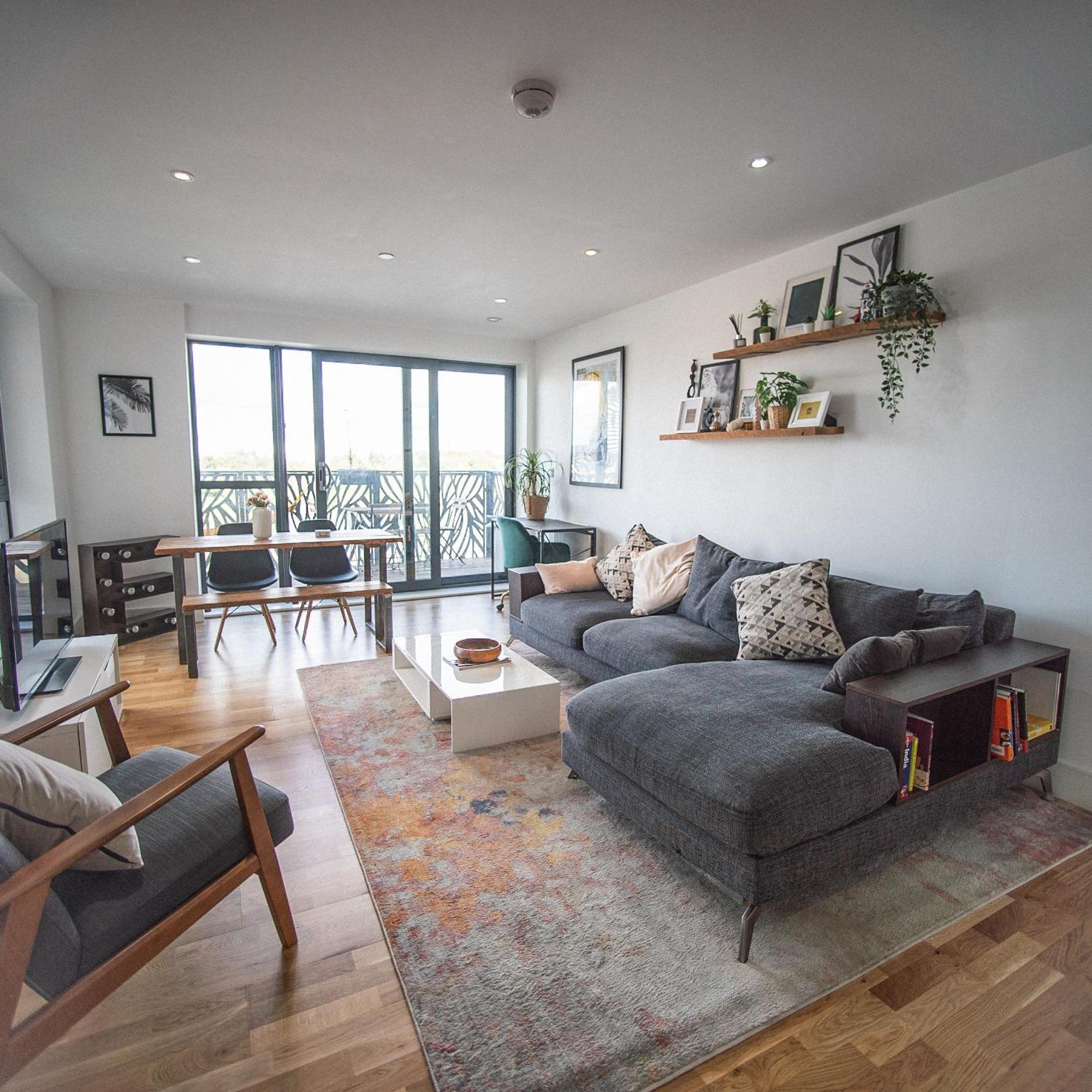 Stunning Riverside View Apartment, Near Canary Wharf & O2 Londyn Zewnętrze zdjęcie
